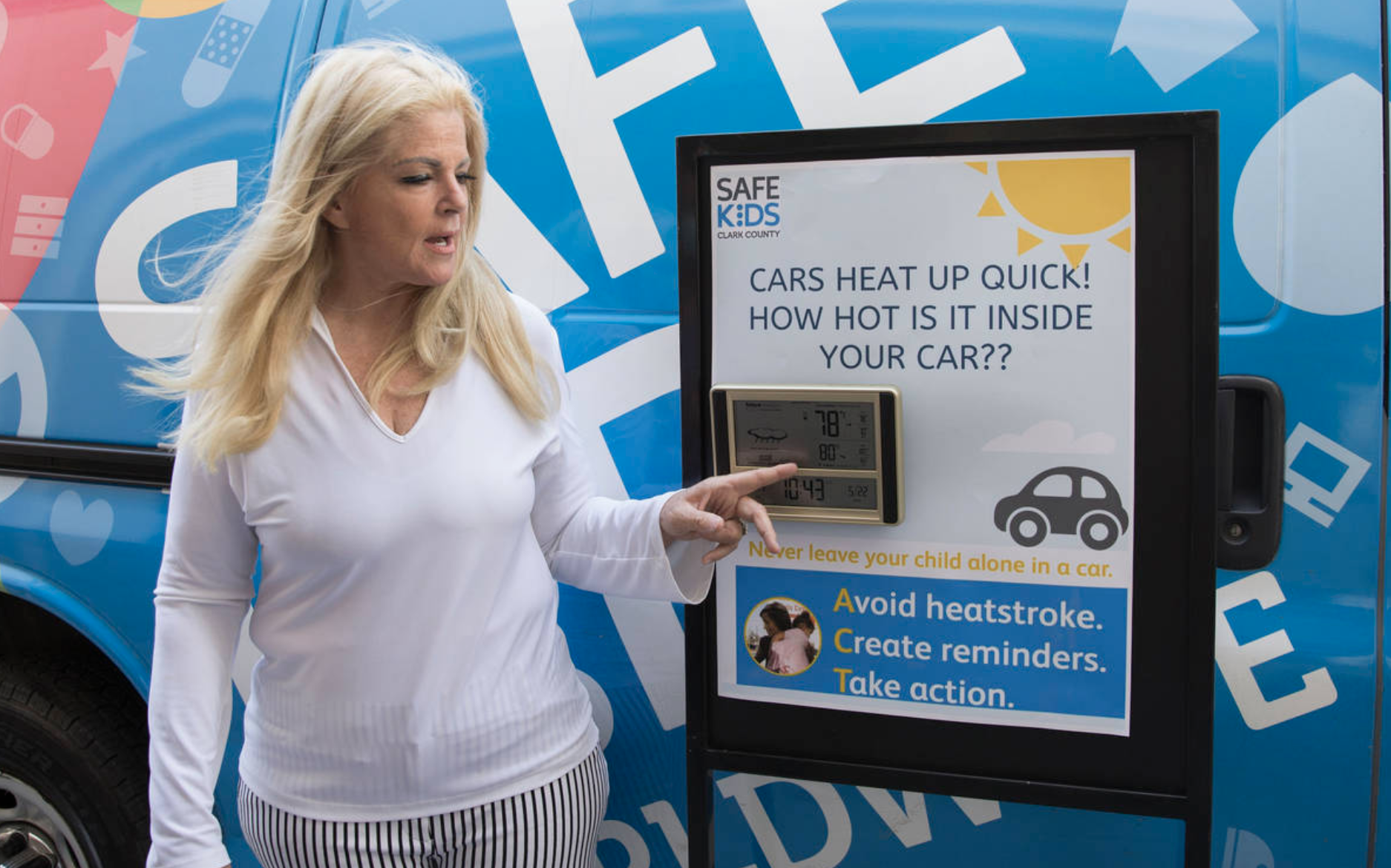 Children Can Die When Left in Hot Cars, Officials Warn
